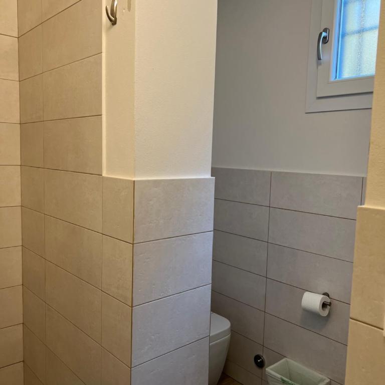 Casa Francia Emilia Levante - Camera Matrimoniale/Doppia con Letti Singoli con Bagno Privato - 7