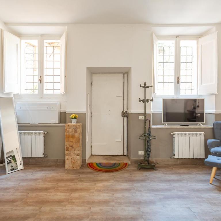 Central Charm near Piazza Navona - Cozy Loft for 2 - Monolocale - 3