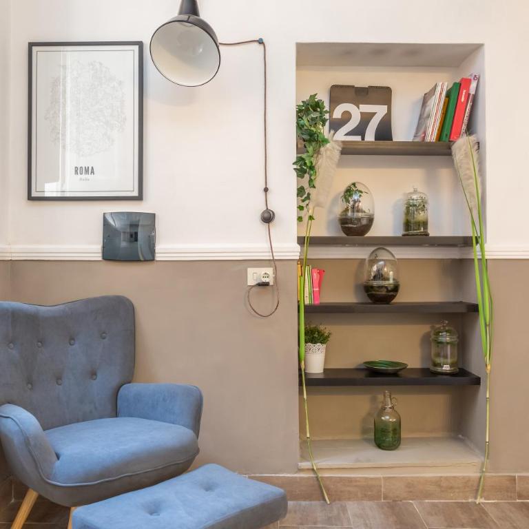 Central Charm near Piazza Navona - Cozy Loft for 2 - Monolocale - 40
