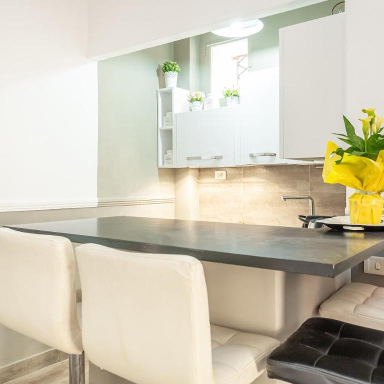 Central Charm near Piazza Navona - Cozy Loft for 2 - Monolocale - 21