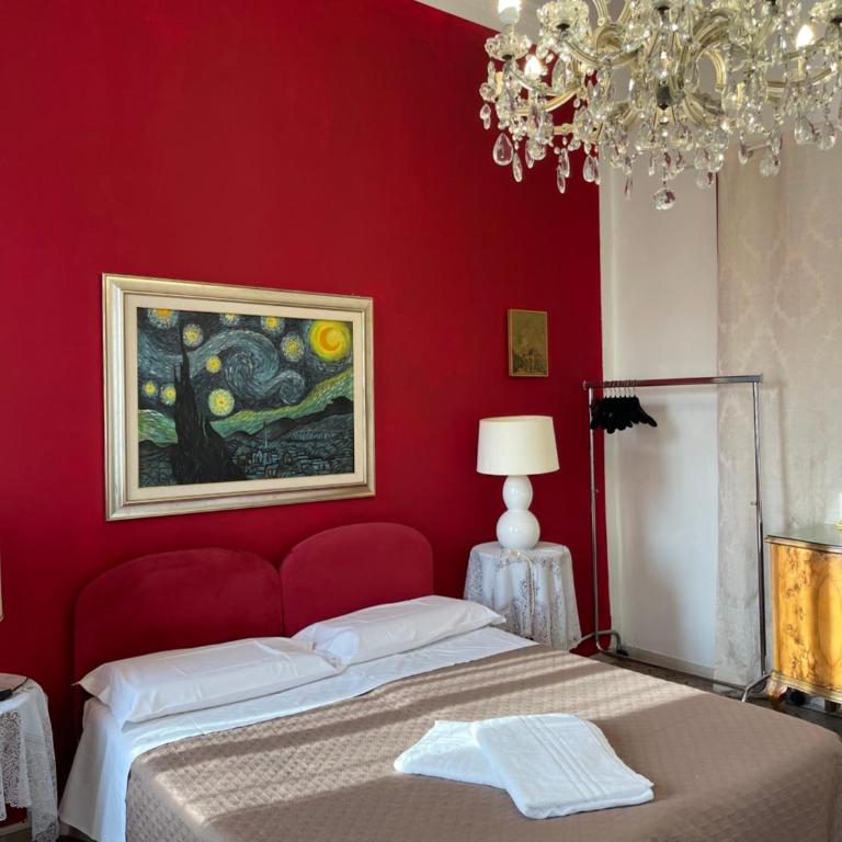 Princess Guest House Canal View - Camera Tripla con Vista Canale e Bagno in Comune - 30