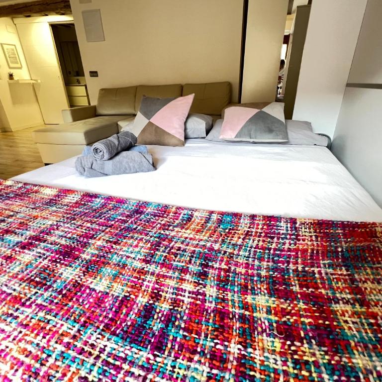 APARTAMENTO LOFT LAUREL coqueto con Aire ac by Apartamentos Logrono org - Apartamento de 1 dormitorio - 12