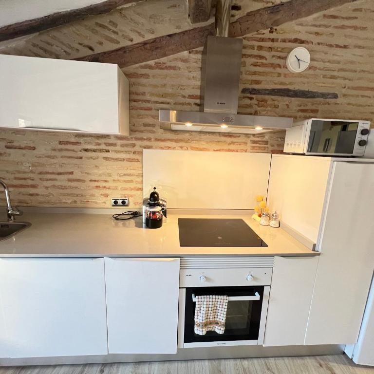 APARTAMENTO LOFT LAUREL coqueto con Aire ac by Apartamentos Logrono org - Apartamento de 1 dormitorio - 6