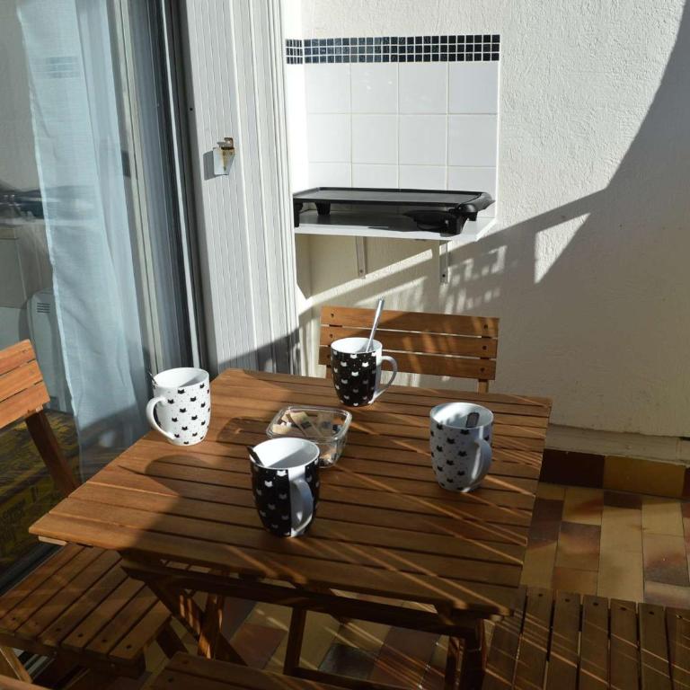 Studio Cabine lumineux, loggia & plancha à Port Camargue, 4 couchages, ménage inclus - FR-1-250-161 - Apartment (4 Erwachsene) - 12