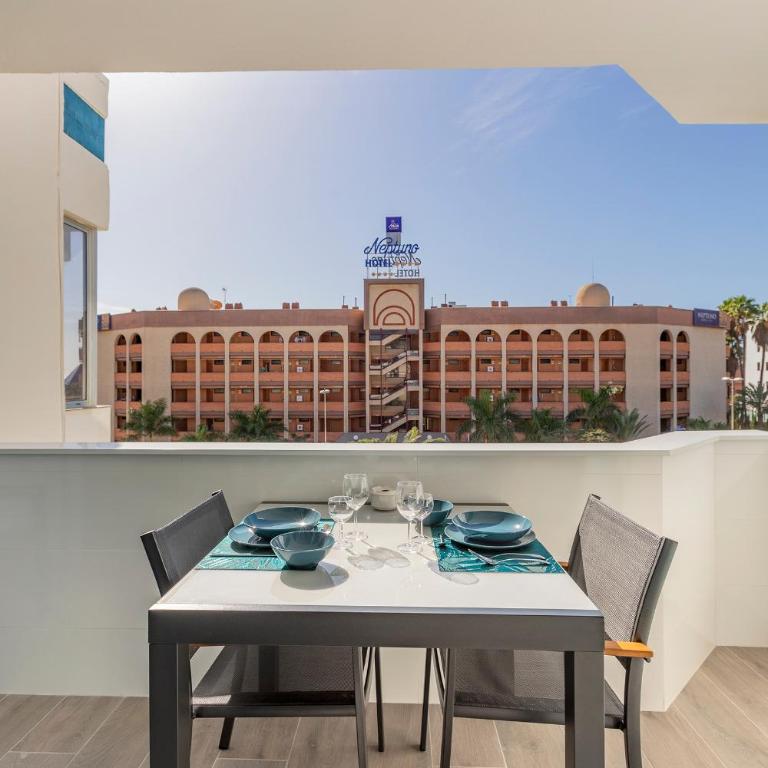 Chic & Stylish near Yumbo - One-Bedroom Apartment - 13