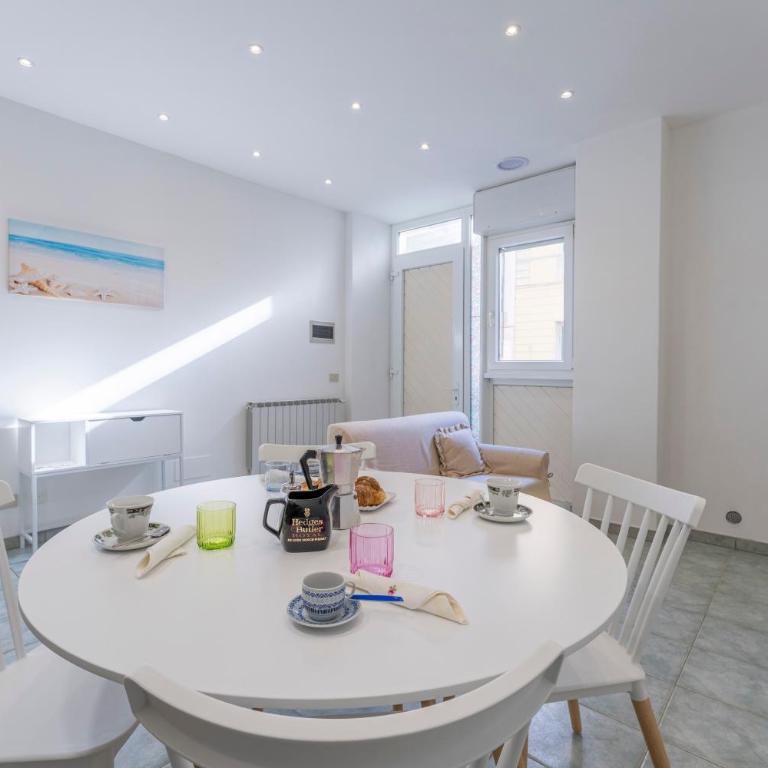 Casa Verdi, Viareggio holiday, near the beach - Viareggio, Toscana - Appartamento - 3