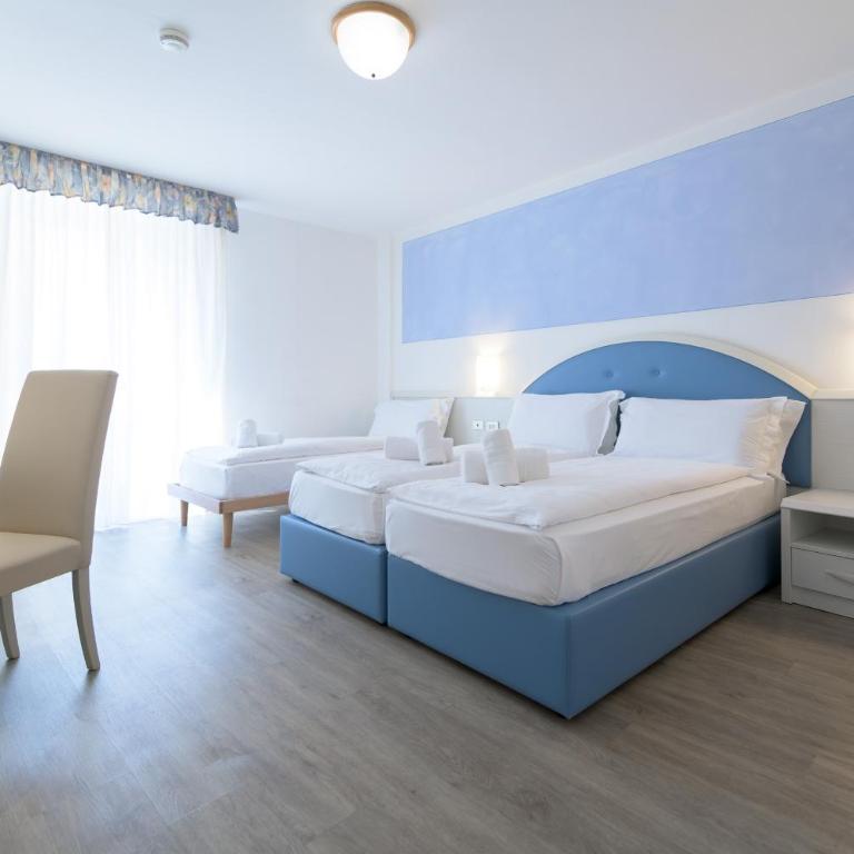 Hotel all'Azzurro - Camera Tripla Standard - Dependance - 6