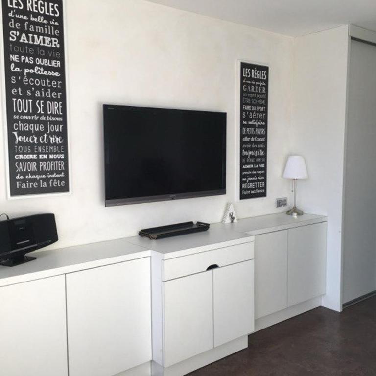 Studio cosy pour 4 à l'Alpe d'Huez, proche télécentre, commerces, terrasse sud, animaux bienvenus - FR-1-405-228 - Appartement - 4