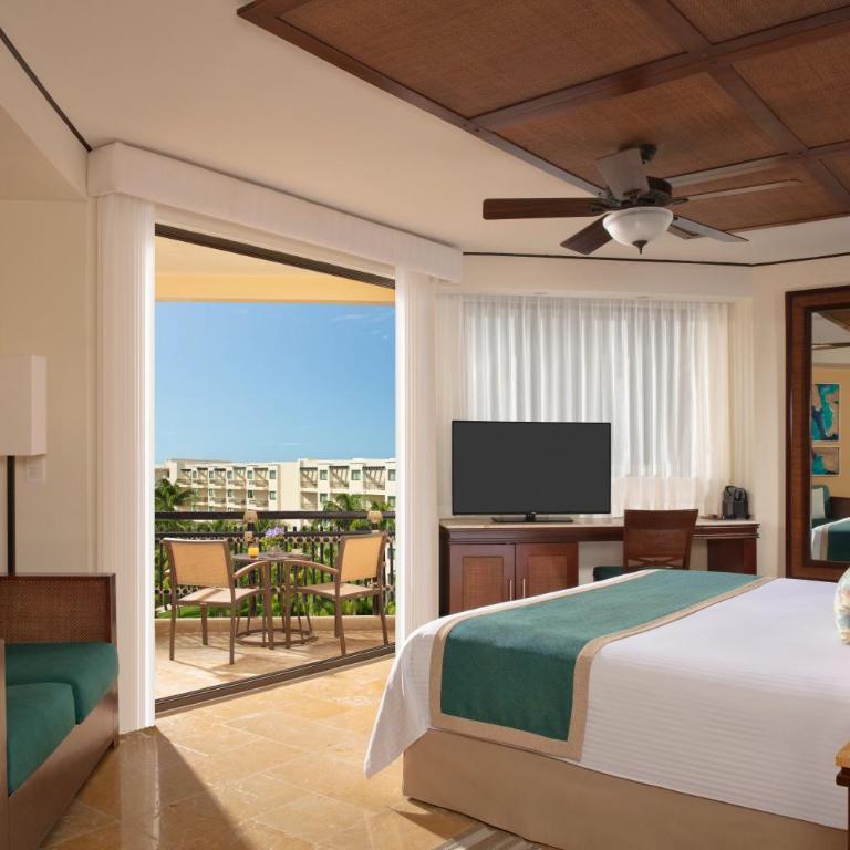 Dreams Riviera Cancun Resort & Spa - All Inclusive - Premium Deluxe Tropical and Garden View (King bed) - 1