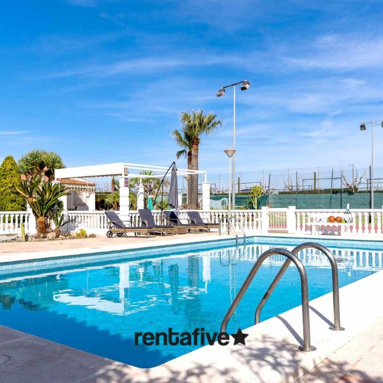 rentafive - Nuevo - A/A - Barbacoa - Tenis - Chalet - 1