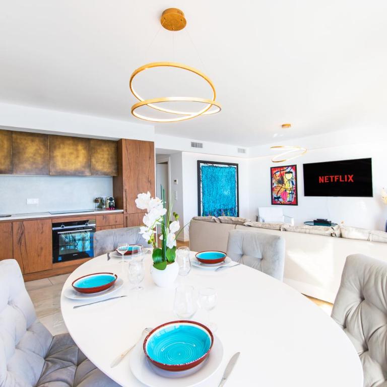Luxueux - Terrasse vue mer - Parking privé - BO - Appartement 2 Chambres - 10