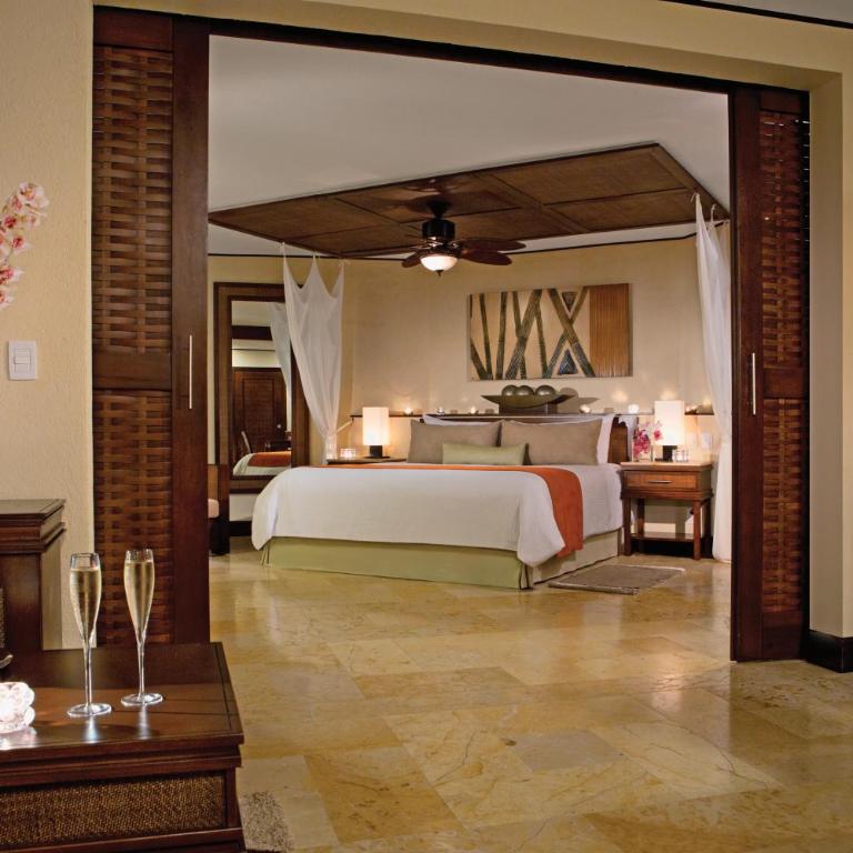 Dreams Riviera Cancun Resort & Spa - All Inclusive - Superior Suite with Sea View - 1