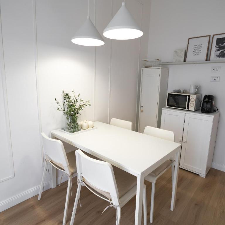 12 living - Appartamento con 2 Camere da Letto - 24
