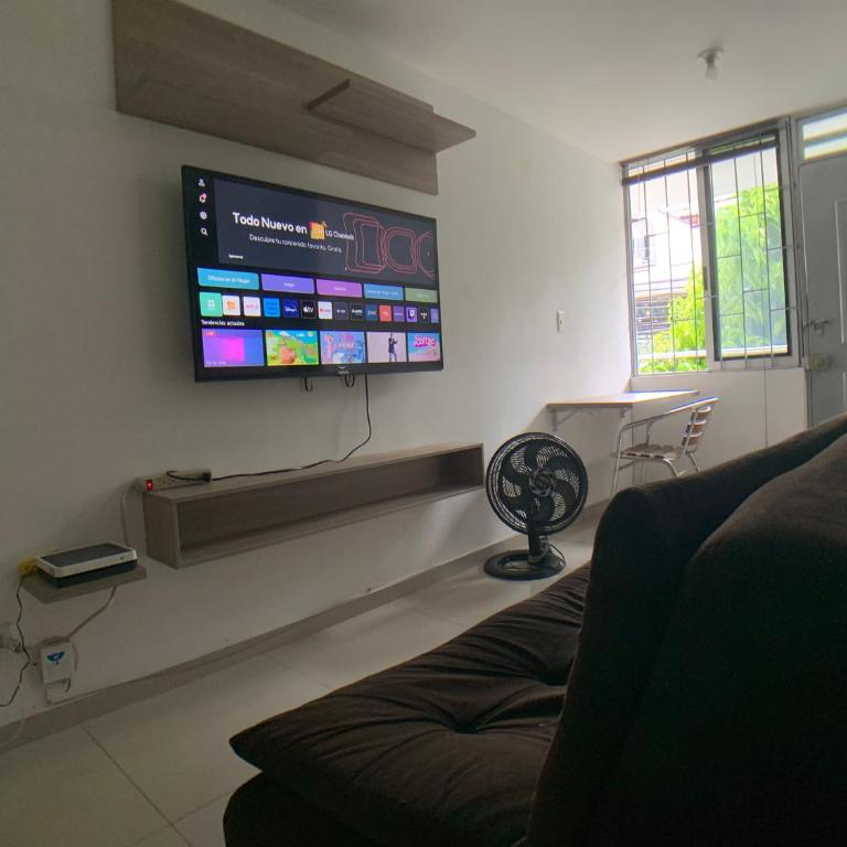 Apartaestudio en a Milla de oro, restaurantes, Centros comerciales, clínica Keralty - Apartamento de 1 dormitorio - 6