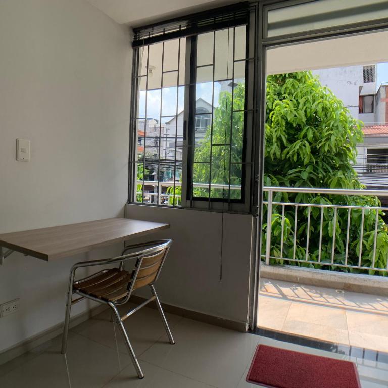 Apartaestudio en a Milla de oro, restaurantes, Centros comerciales, clínica Keralty - Apartamento de 1 dormitorio - 28