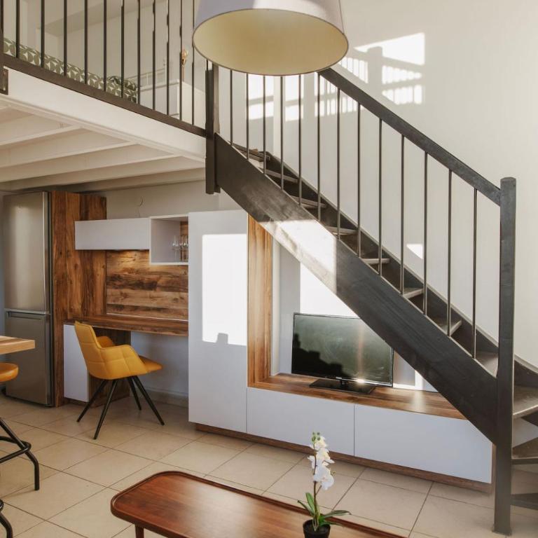 Le JOYAU loft historique et arboré avec garage - Appartamento con 1 Camera da Letto - 4