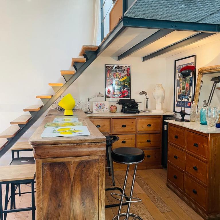 Loft Cosy de 120m2 en plein Centre-Ville à 2 pas de la Comédie Grande ou Petite Terrasse selon les mois - Apartment - 10