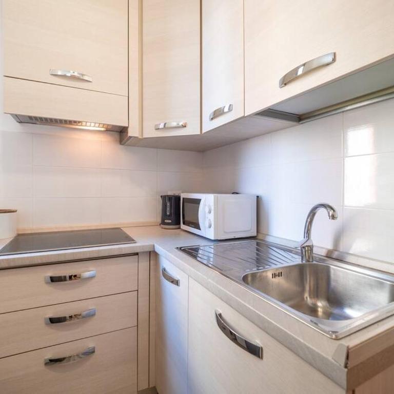 Comfort Business Suite, Wi-fi & 3 stops from Duomo - Appartamento con 1 Camera da Letto - 5