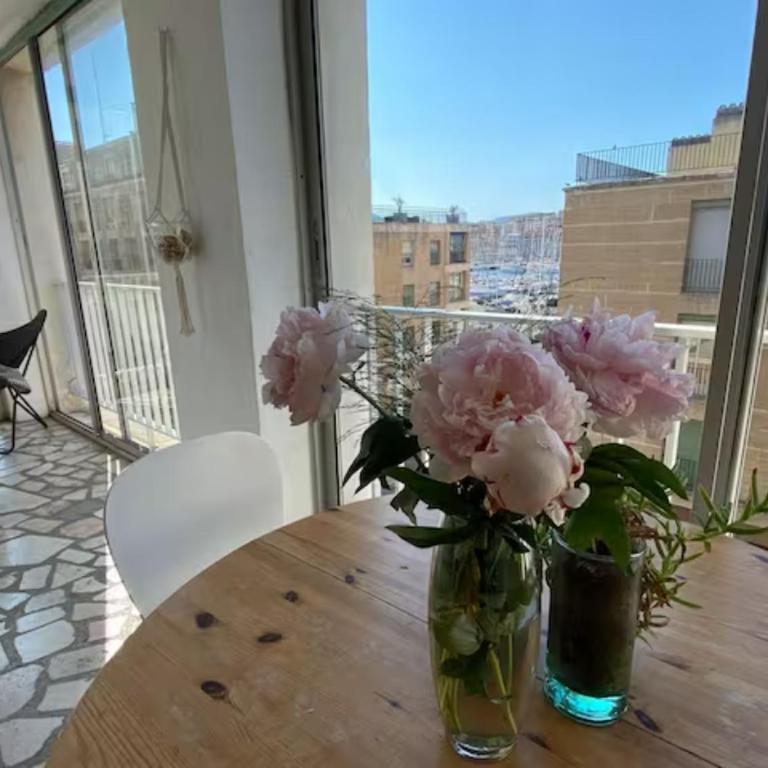 Superbe Vue sur le Vieux Port - 70 m2 - centre avec Terrasse privée option Parking - Appartement - Vue sur Mer - 25
