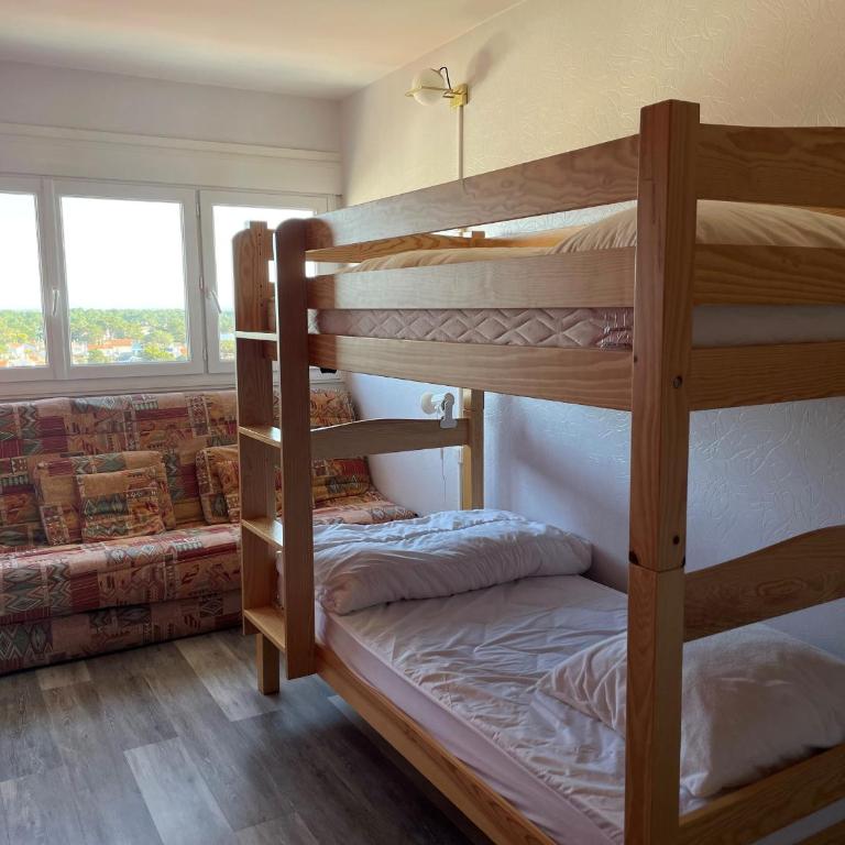Bel appartement 2 chambres moderne face mer avec garage - FR-1-323-329 - Apartment - 15