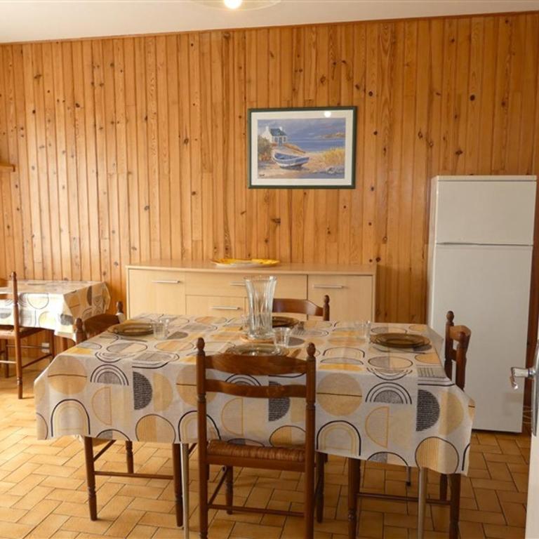 Maison calme proche plage, animaux admis, parking - FR-1-323-376 - Maison de Vacances - 3