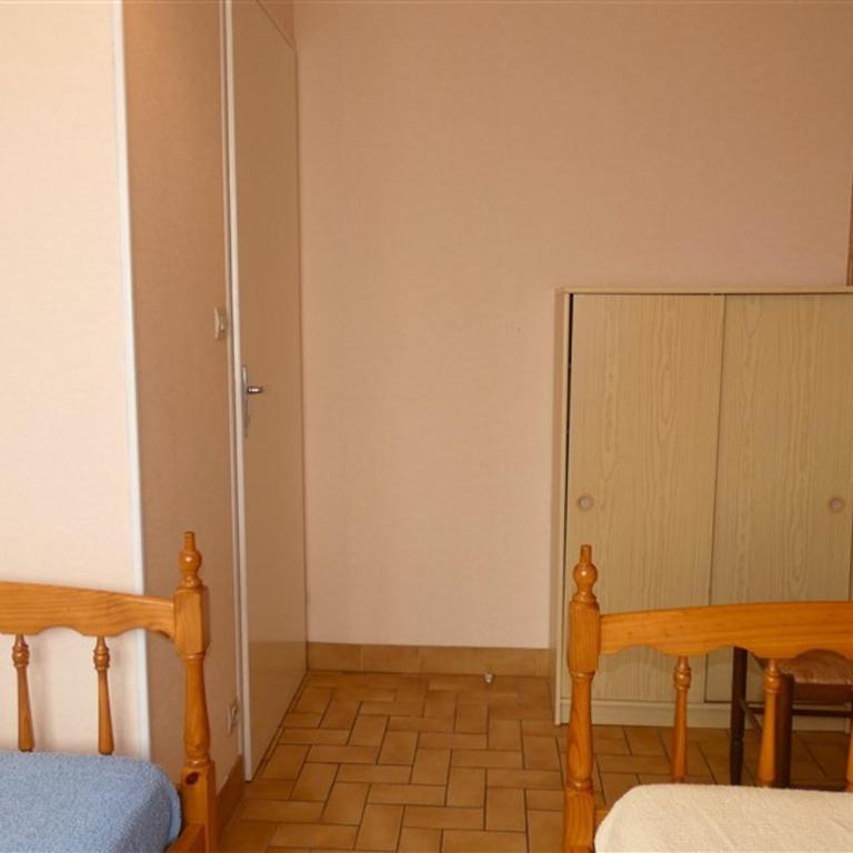 Maison calme proche plage, animaux admis, parking - FR-1-323-376 - Maison de Vacances - 12