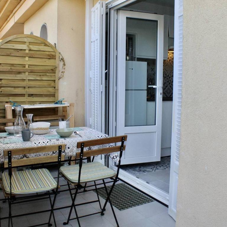 Charmant 2P Climatisé, Terrasse et Parking, 4 Couchages - Villeneuve-Loubet - FR-1-252A-115 - Appartement - 1