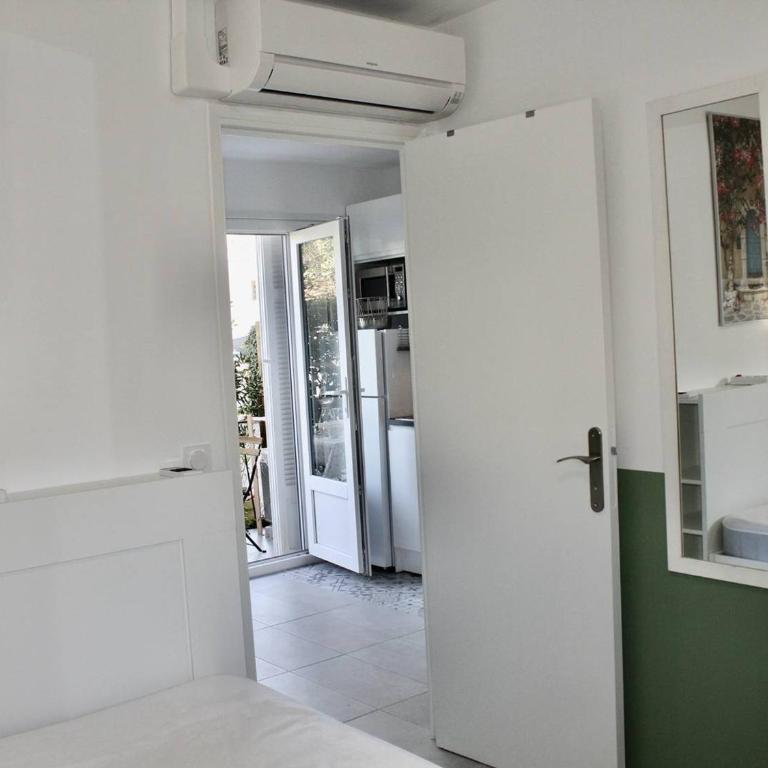 Charmant 2P Climatisé, Terrasse et Parking, 4 Couchages - Villeneuve-Loubet - FR-1-252A-115 - Appartement - 19