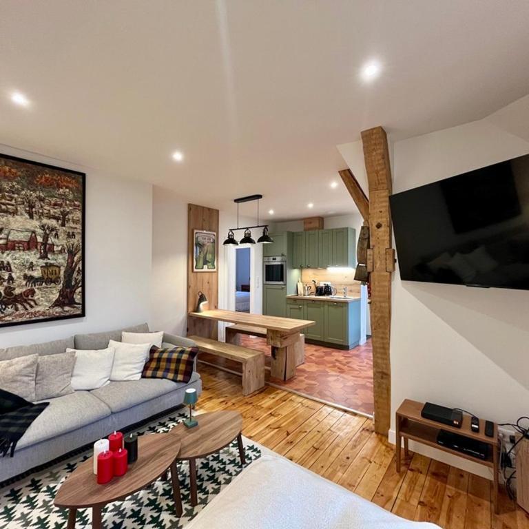 Charmant T3 au Mont-Dore, jusqu'à 4 pers, wifi, vue Puy Gros - FR-1-608-265 - Apartment - 6