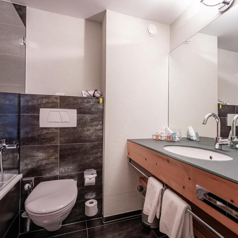 Hotel Adula - Zimmer Lodge - 2
