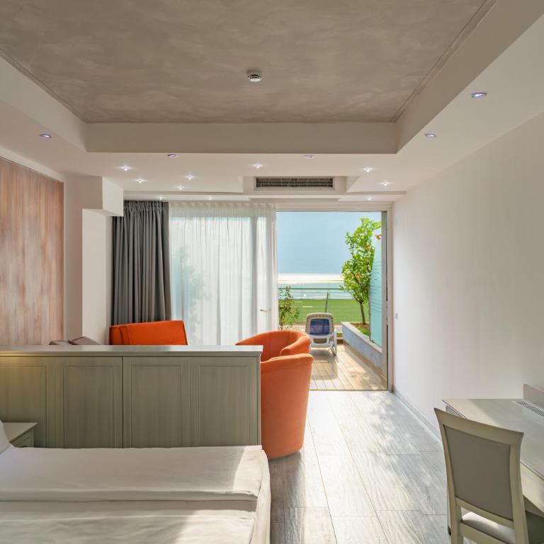 Garda Suite Hotel - Adults Only Hotel - Suite Deluxe con Vasca Idromassaggio - 2