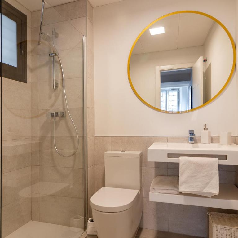 NT Luxury Central Duplex with Terrace & Parking - Apartamento Dúplex - 12