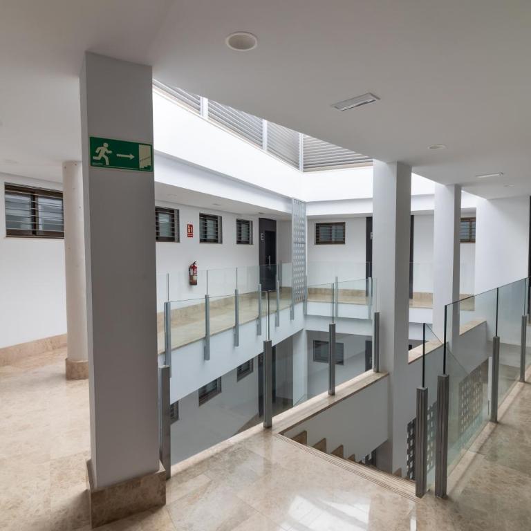 NT Luxury Central Duplex with Terrace & Parking - Apartamento Dúplex - 29