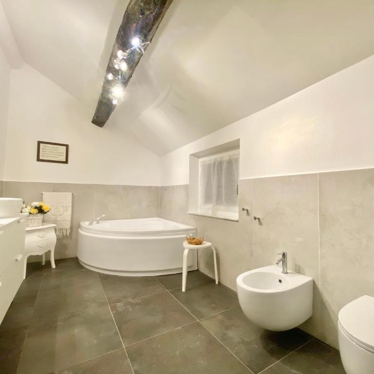 CasaViva - Lovely Trilo in the heart of Genoa - Appartamento con 2 Camere da Letto - 11