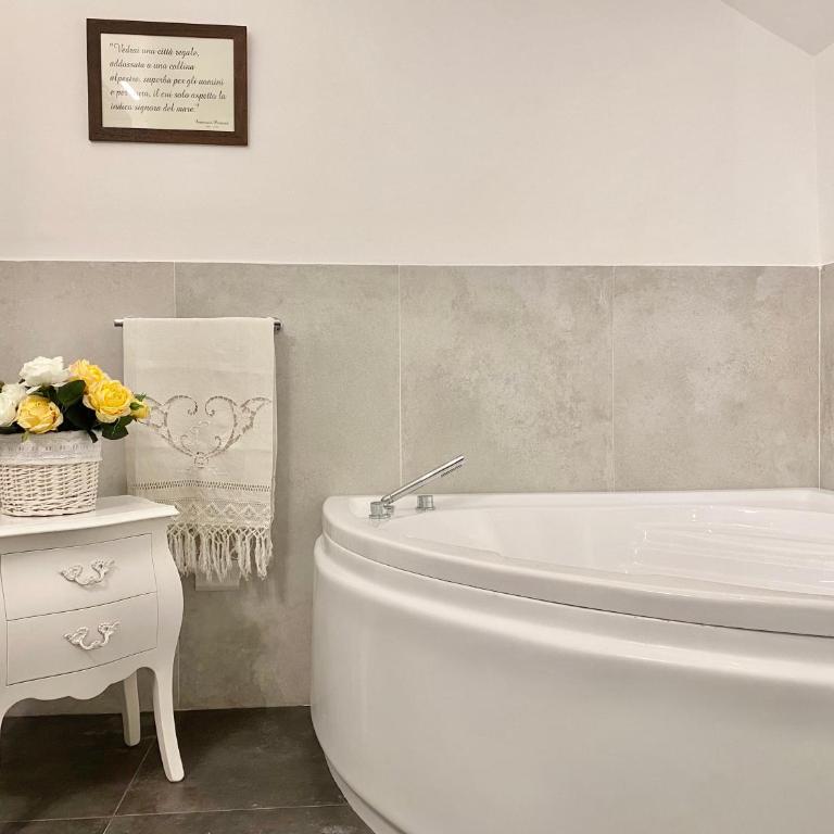 CasaViva - Lovely Trilo in the heart of Genoa - Appartamento con 2 Camere da Letto - 9