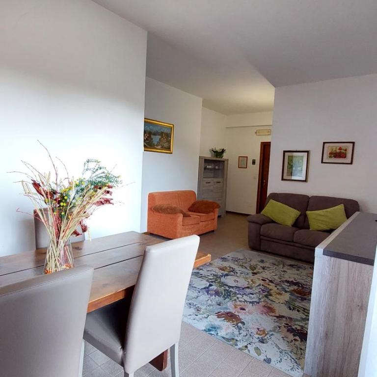 Camelia Holiday Apartment - a 50 m dal lago - Appartamento con Vista Lago - 9