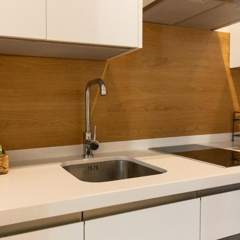 NT Luxury Central Duplex with Terrace & Parking - Apartamento Dúplex - 17