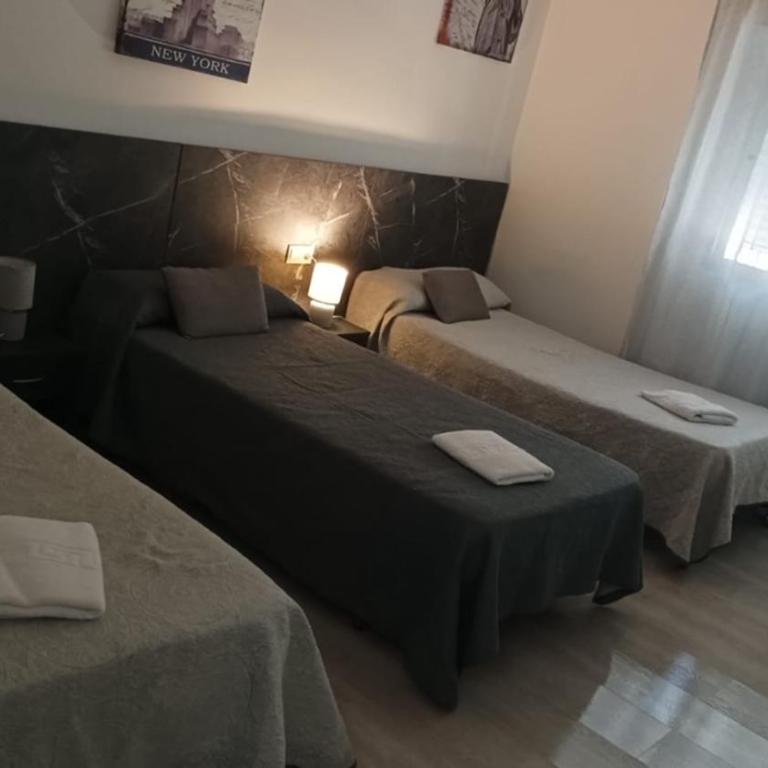 Pensión Barlovento - Triple Room with Private Bathroom - 2