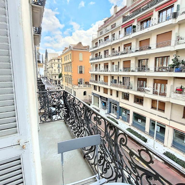 Nestor&Jeeves - VICTOIRE - Central - Near Beach - Appartement avec Balcon - 21