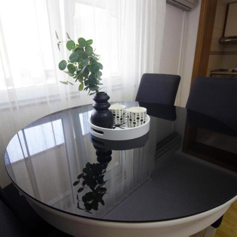 Summer House with Heated Swimming Pool - Apartment with Swimming Pool - 8