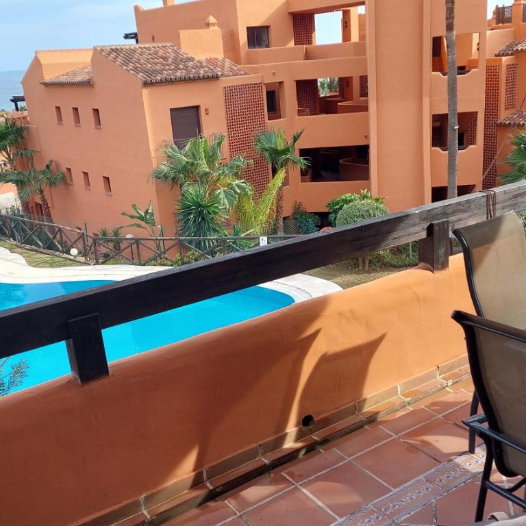 Jardines, piscina y mar - Apartamento de 2 dormitorios - 1