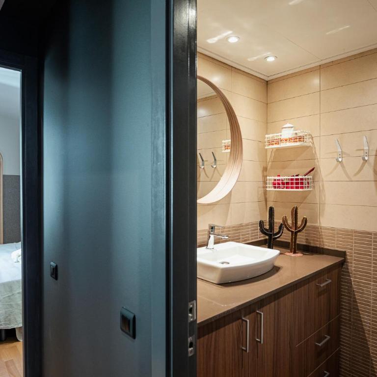 En Ville Boutique Apartments Tamarit - Two-Bedroom Apartment - 25