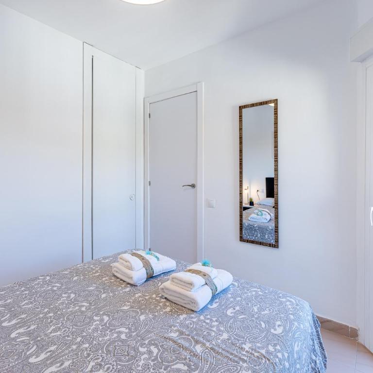 797 HOLIDAY RENTALS - acogedor apartamento con hermosas vistas - Apartment - 11
