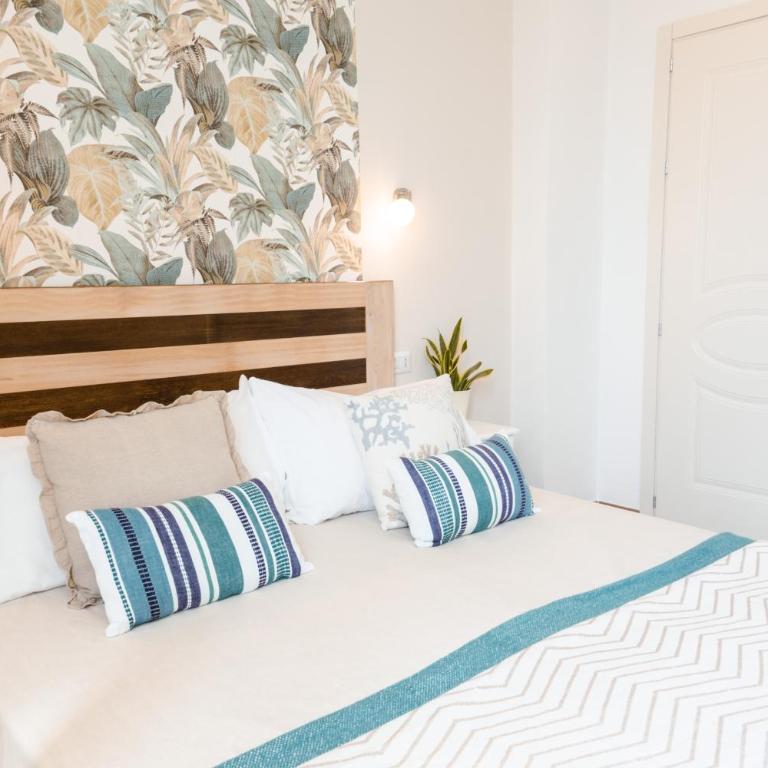 The Railway 74 - Deluxe Double or Twin Room - 15