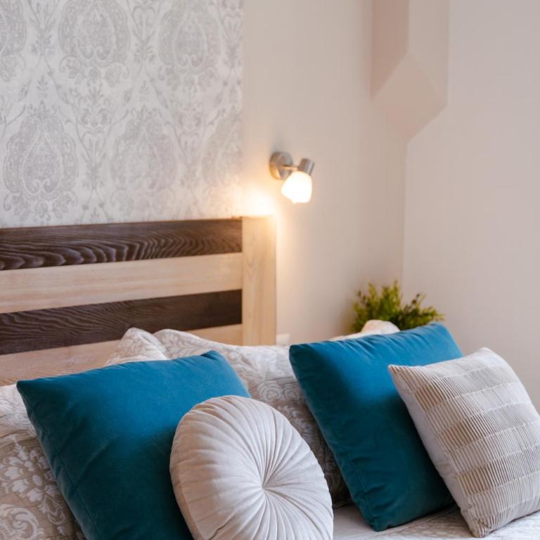 The Railway 74 - Deluxe Double or Twin Room - 17