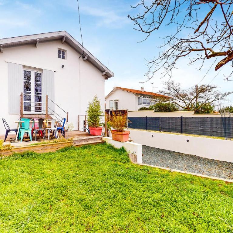 Amazing Home In Royan With Wifi - Maison de Vacances 4 Chambres - 2