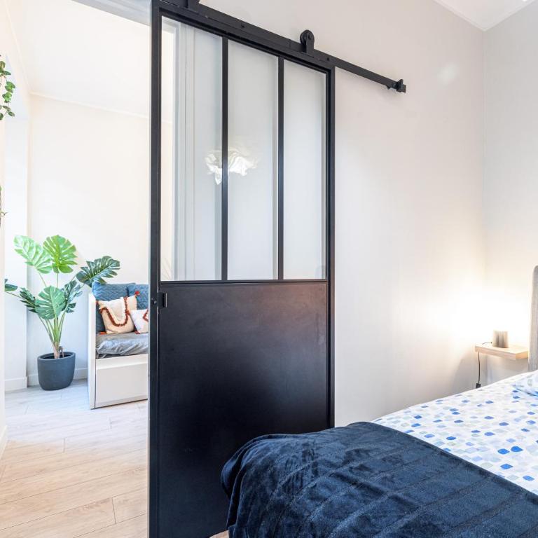 Le GRAND JEAN - CENTRAL PRES GARE ET TRAM - supermarchés - WIFI - 3 Person - Appartement 1 Chambre - 6