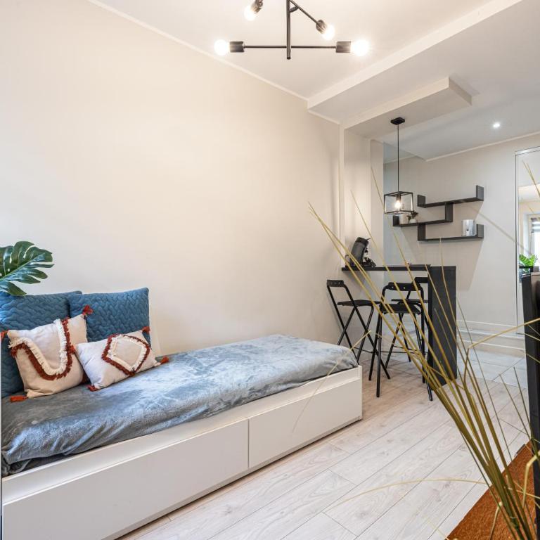Le GRAND JEAN - CENTRAL PRES GARE ET TRAM - supermarchés - WIFI - 3 Person - Appartement 1 Chambre - 21