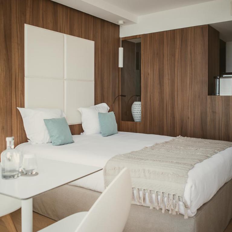 Hôtel La Plage 5 étoiles La Grande Motte - Chambre Double avec Balcon - Vue sur Mer - 3
