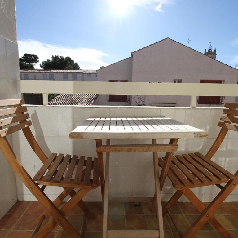Charmant T2 au cœur du village avec garage, balcon ensoleillé et wifi à Balaruc-les-Bains. - FR-1-553-183 - Apartment - 10